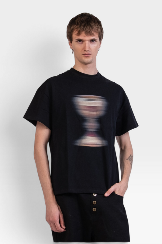 Graal Red « Blurry » Black T-Shirt
