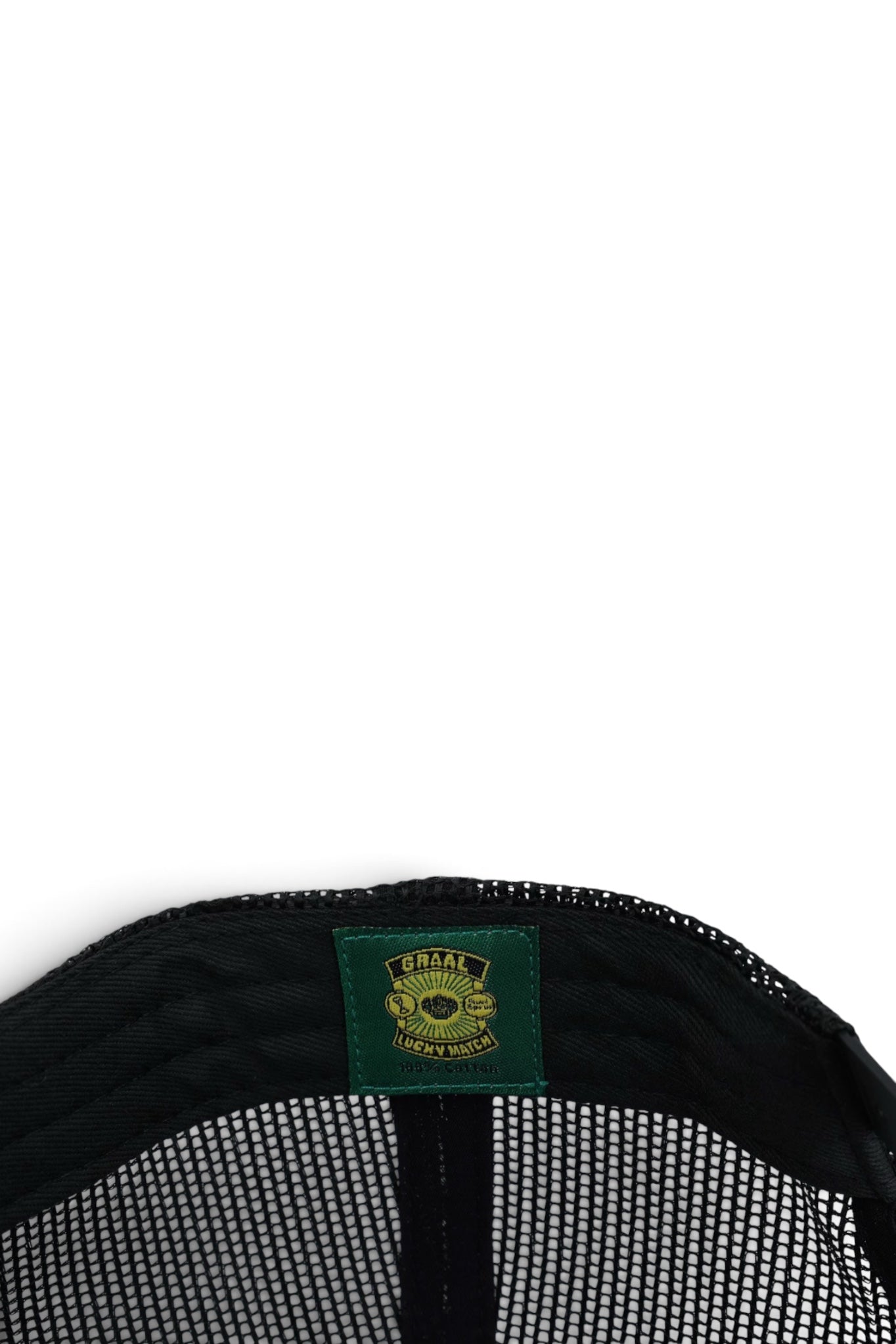 Graal "Beaurivage" Black Cap